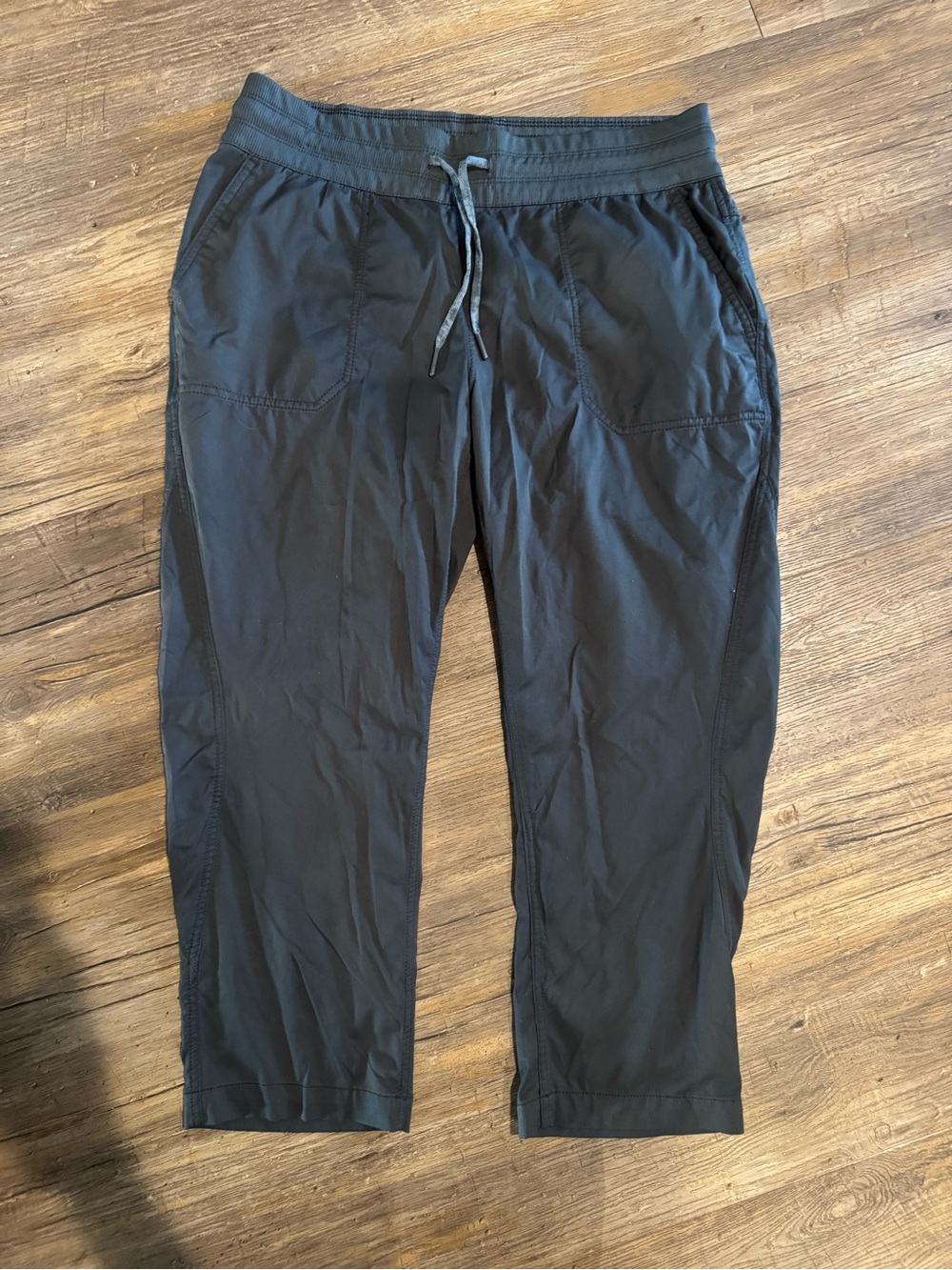 The North Face Aphrodite Motion Crop Hiking Pants Graphite Grey Women's Sz L